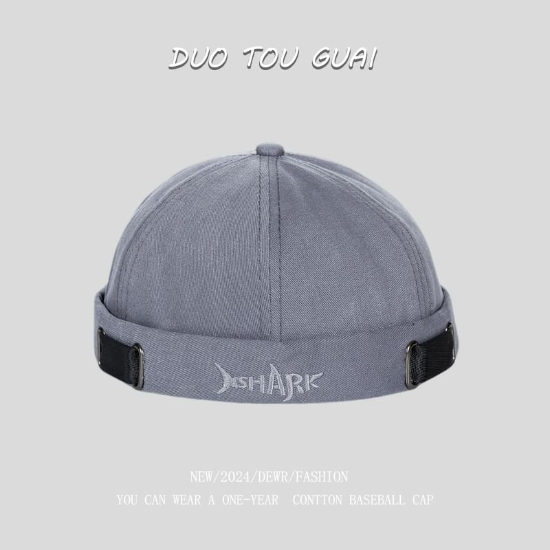 Lettering Hat Brimless Embroidered