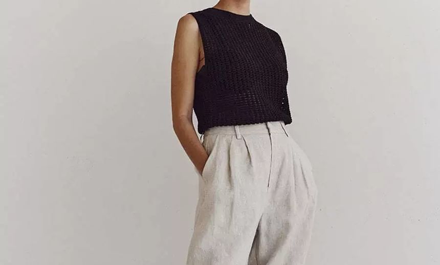 Sleeveless Round Neck Plain Knit Top