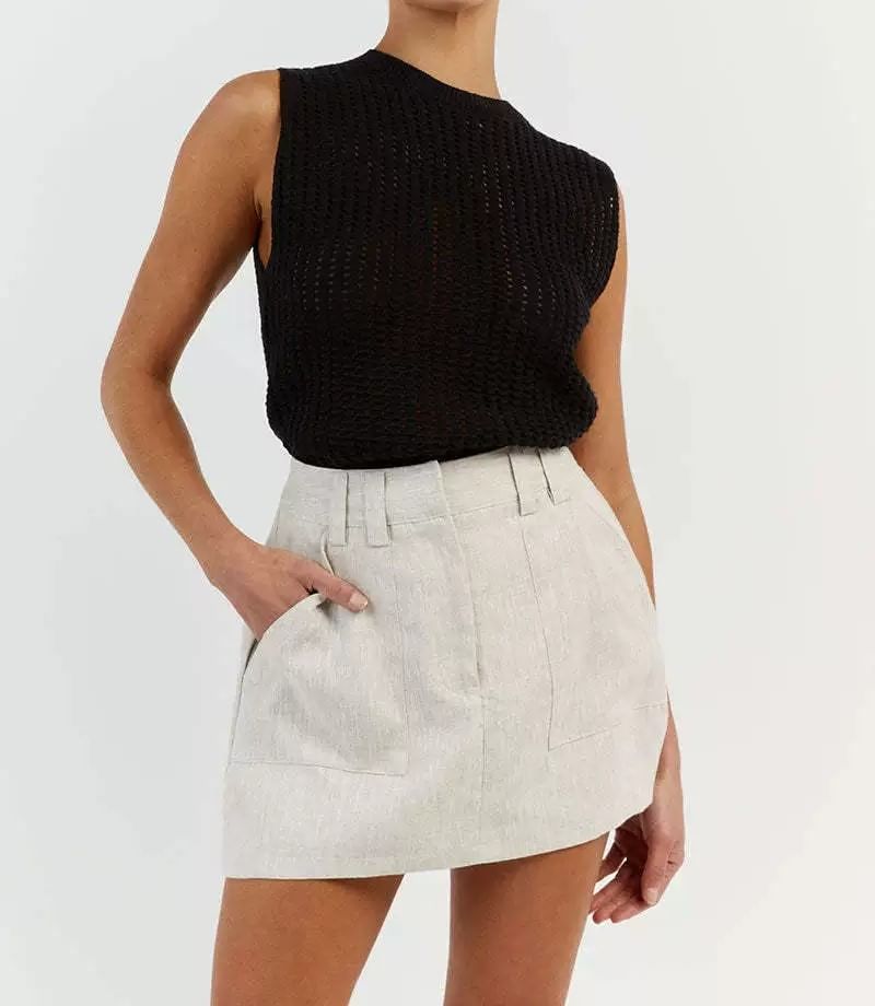 Round Sleeveless Top Plain Knit Neck