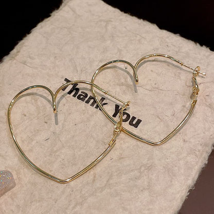 Creolen aus Herzlegierung