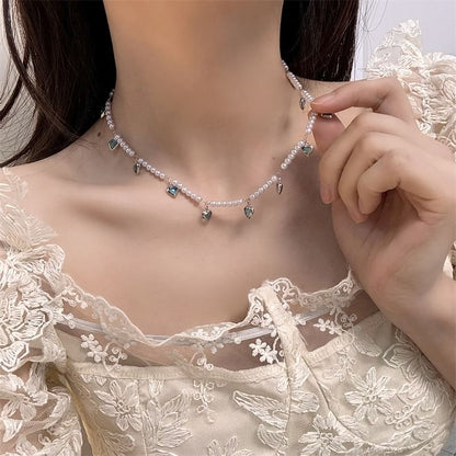 Heart Fringed Faux Pearl Choker