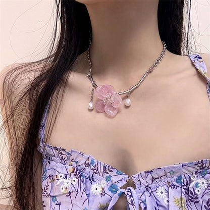 Floral Resin Pendant Alloy Choker