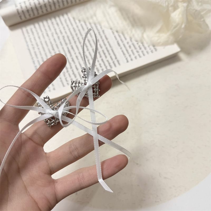 Ribbon Heart Alloy Stud Earring