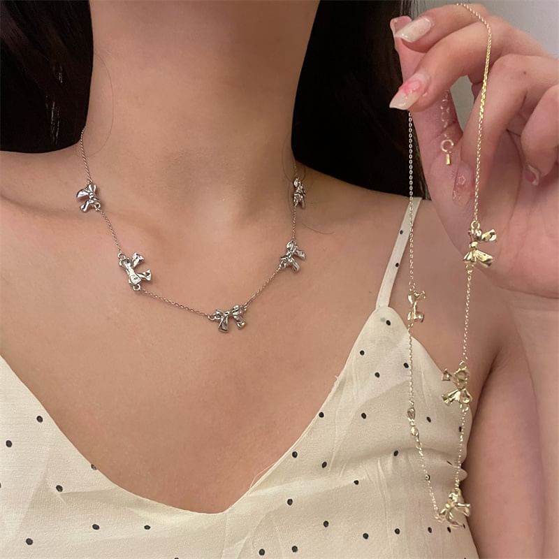 Bow Alloy Choker