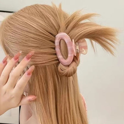 Oval Hair Claw
