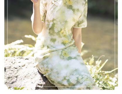 Short-Sleeve Floral Print Midi Qipao
