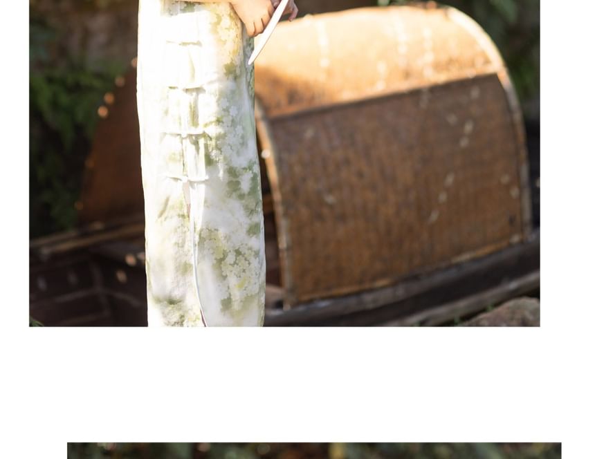 Short-Sleeve Floral Print Midi Qipao