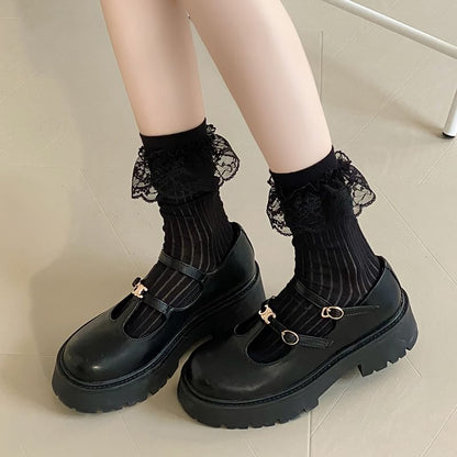 Lace Trim Socks