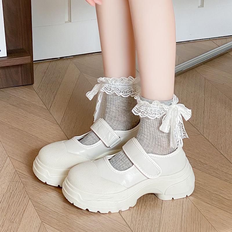 Lace Trim Bow Socks