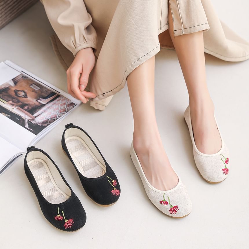 Embroidered Flats Flower