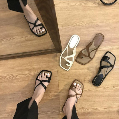 Toe Loop Flats