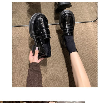 Loafer mit Plateausohle aus Kunstleder