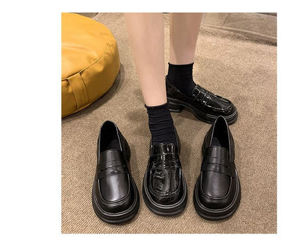 Loafer mit Plateausohle aus Kunstleder