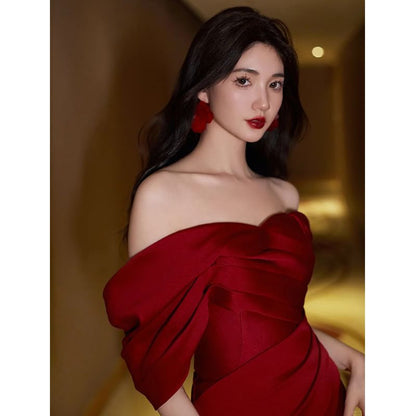 Gown Trumpet Ruched Plain Evening Shoulder Satin Short-Sleeve Off