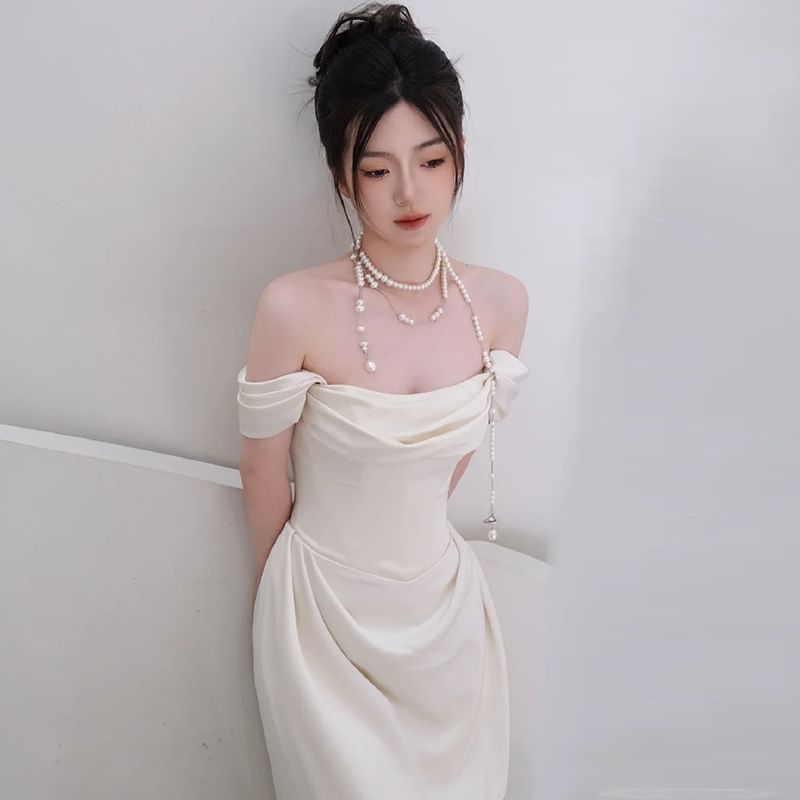 Shoulder Gown Plain Satin Off Wedding A-Line Ruched