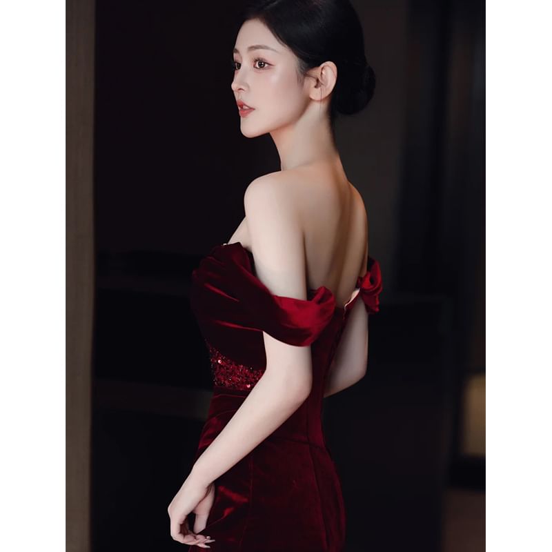 Sleeveless Off Shoulder Plain Sequin Ruched Slit Panel Velvet Sheath Evening Gown