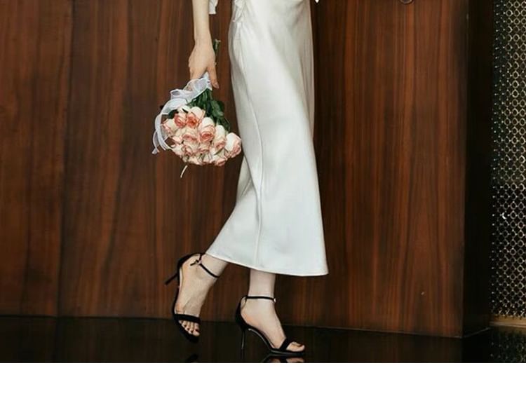 Ruffle Sleeveless Wedding Plain Sheath Gown