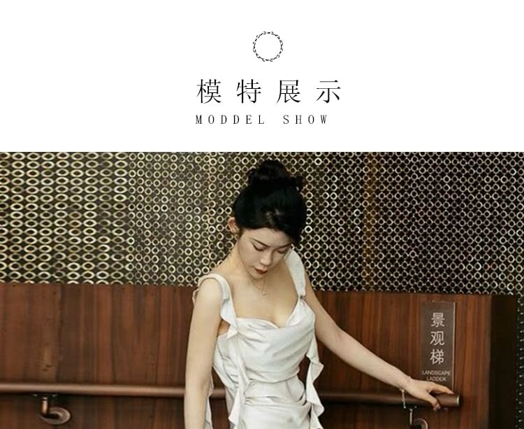 Ruffle Sleeveless Wedding Plain Sheath Gown