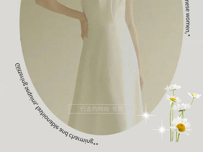 A-Line Halter Plain Neck Gown Wedding