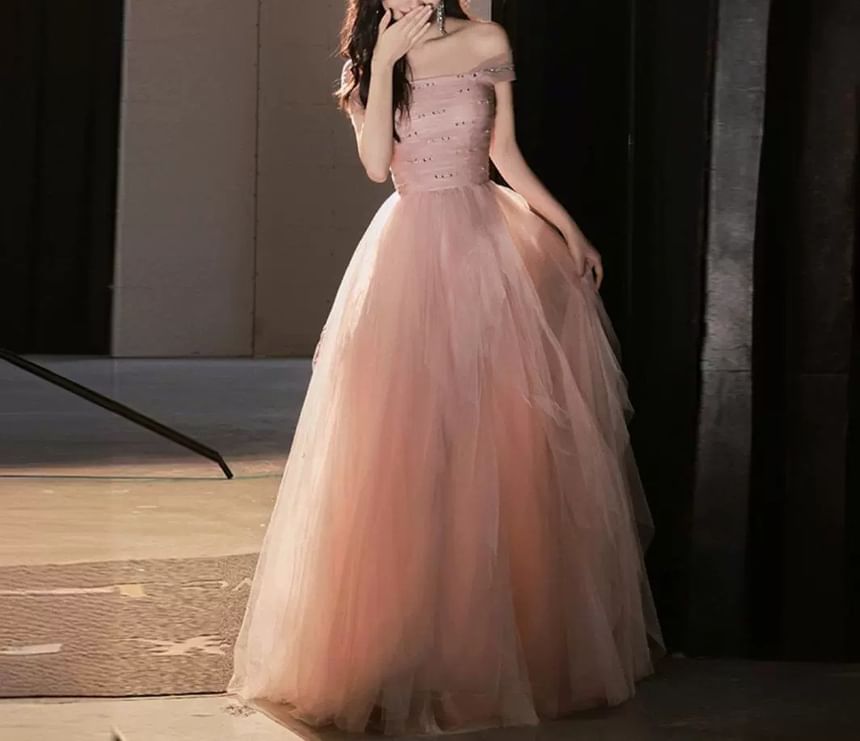 Sleeveless Square Neck Plain Mesh A-Line Evening Gown