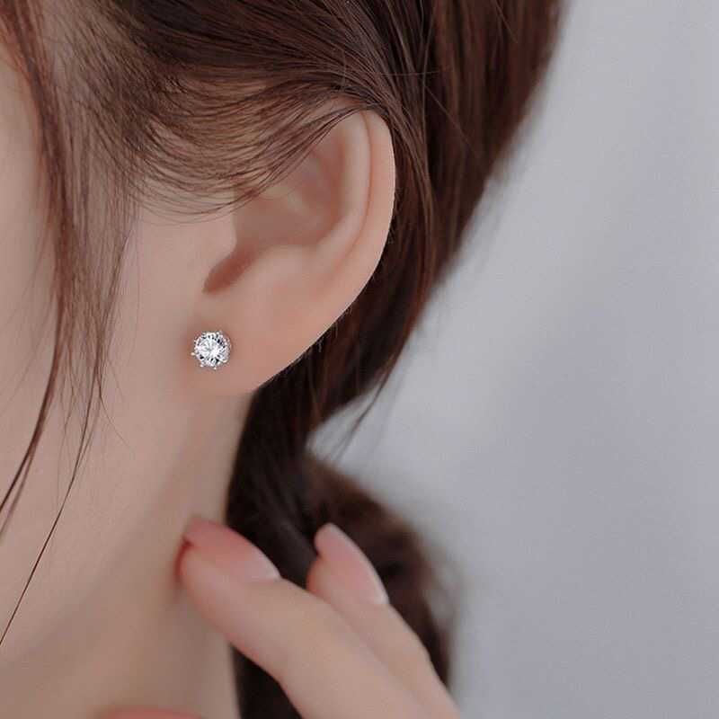 Rhinestone Alloy Stud Earring