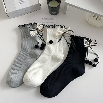 Ruffle Trim Bow Socks