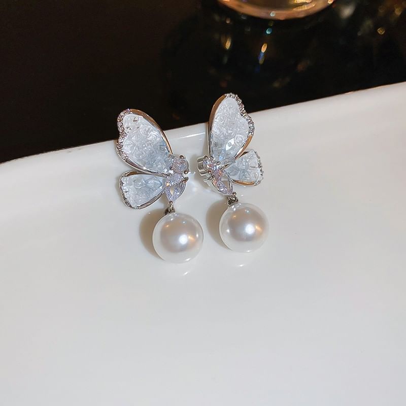 Faux Pearl / Butterfly / Floral Faux Crystal Alloy Stud Earring (Various Designs)