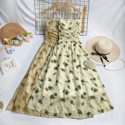 Midikleid in A-Linie mit Spaghettiträgern und Blumenmuster