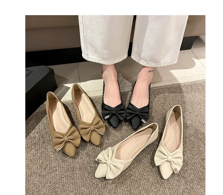 Bow Pointy Flats