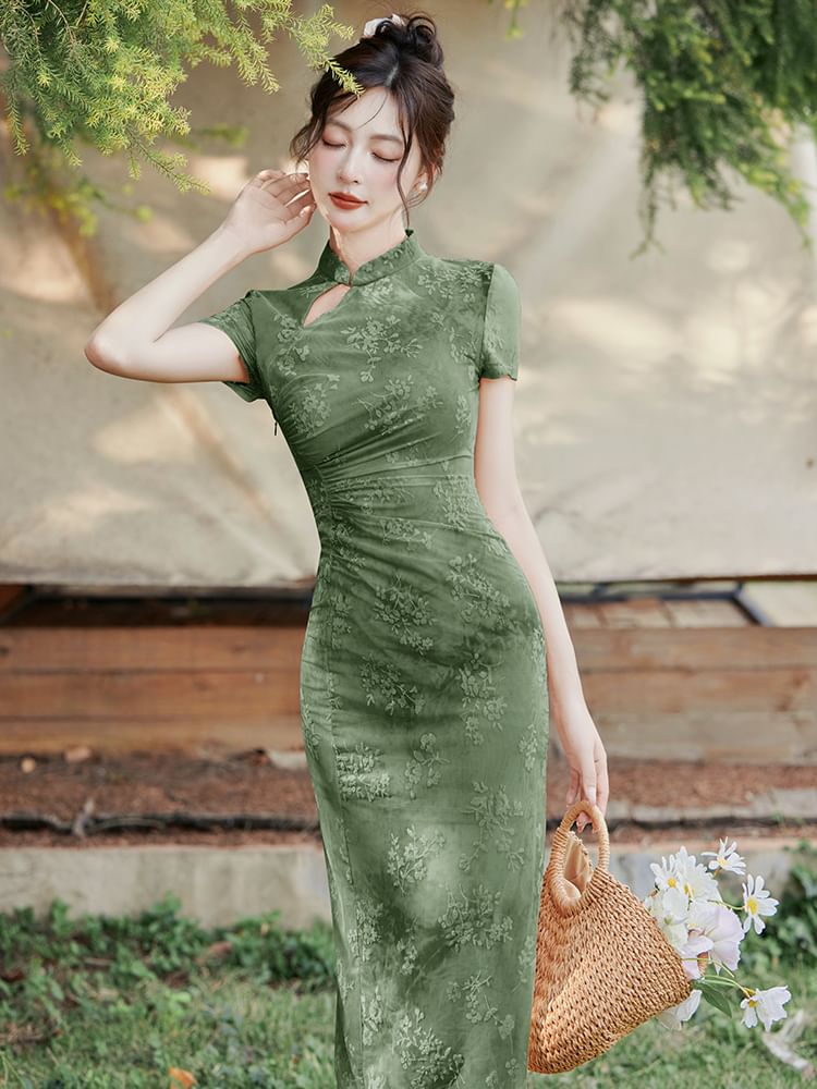 Short-Sleeve Floral Print Cutout Ruched Slit Mesh Midi Sheath Qipao