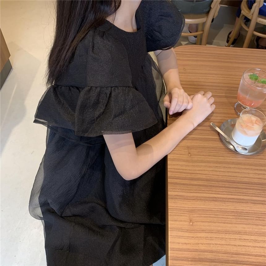 Short-Sleeve Plain Mesh Panel Smock Dress