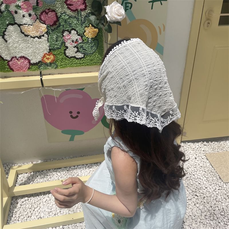 Lace Trim Headkerchief