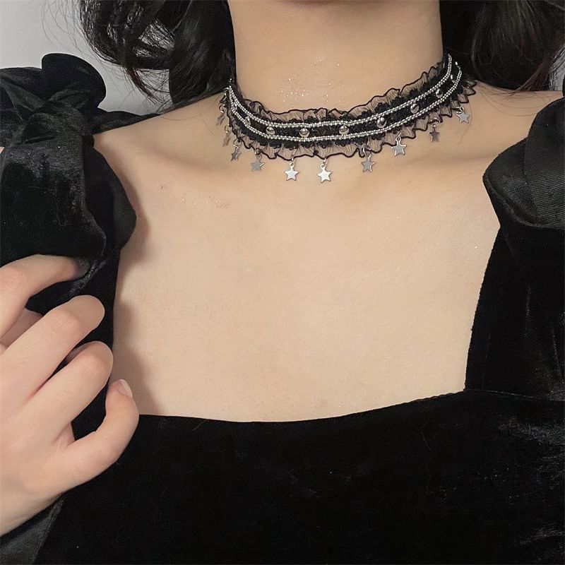 Star Fringed Lace Choker