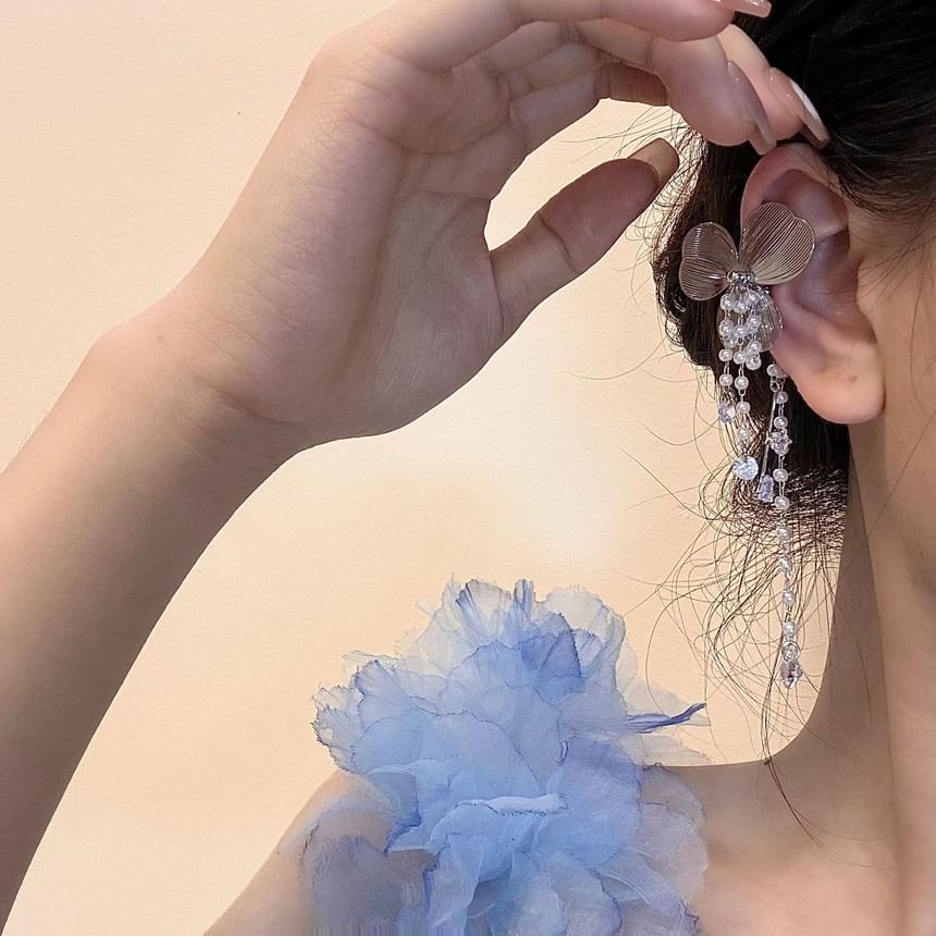 Floral Rhinestone Faux Pearl Fringed Ear Cuff
