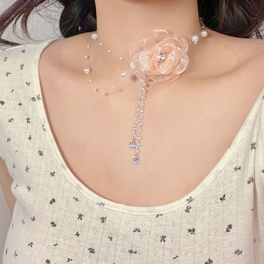 Floral Faux Pearl Fringed Necklace