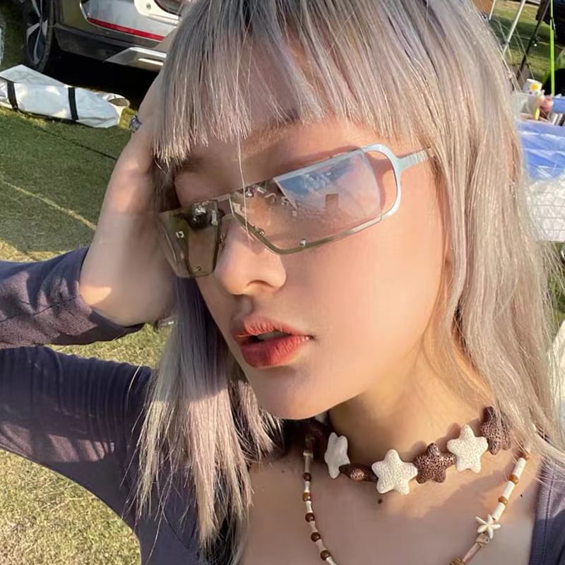 Metallic Frame Sunglasses