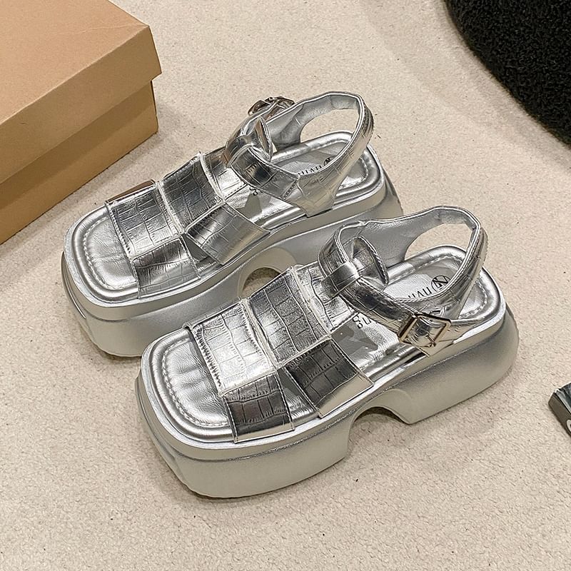 [38] Platform Gladiator Sandals