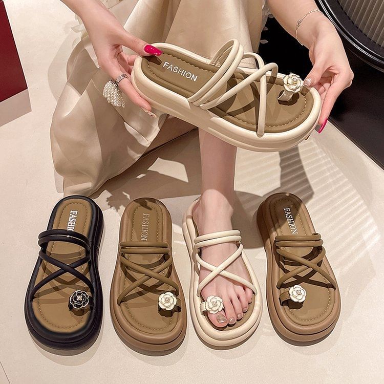 Toe Loop Strappy Platform Slide Sandals