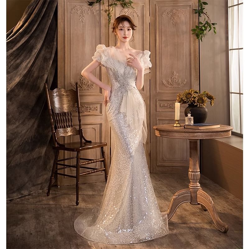 Mermaid Evening Sequin Mesh V-Neck Panel Gown Puff-Sleeve