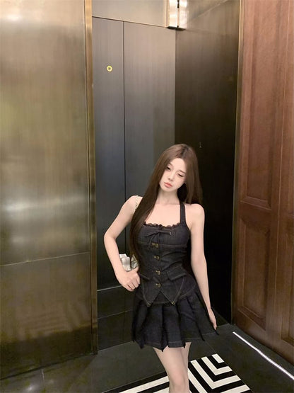 Lace Trim Button-Up Denim Halter Top / Mid Low Rise Pleated Mini A-Line Skirt