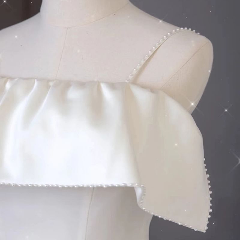 Strap Wedding Ruffle A-Line Spaghetti Plain Gown