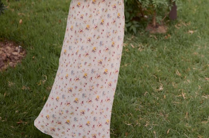 Plain Cardigan / Spaghetti Strap Floral Maxi Sundress / Set