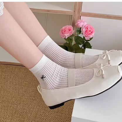Bow Embroidered Ribbed Short Socks