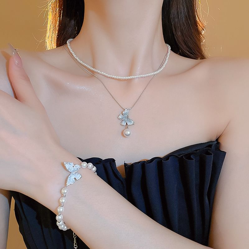 Butterfly Faux Crystal Alloy Bracelet / Necklace (Various Designs)