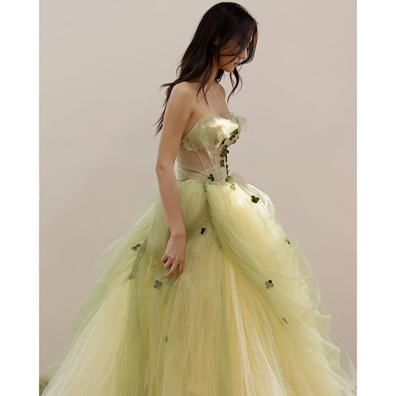 Detail Flower Strapless Gown Ball A-Line