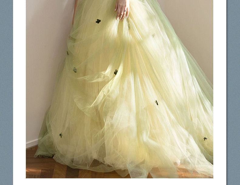 Detail Flower Strapless Gown Ball A-Line