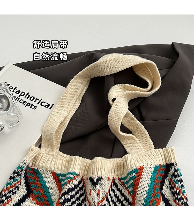 Geometric Patterned Knit Tote Bag