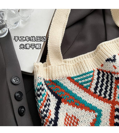 Geometric Patterned Knit Tote Bag