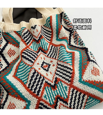 Geometric Patterned Knit Tote Bag