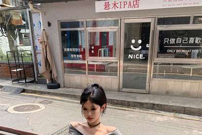 Off Shoulder Plain Twist Top / Ruched Midi Rise Midi A-Line Skirt